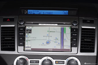 2013款马自达8 2.5L自动尊贵版