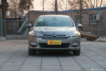 2013款东风雪铁龙C5到店实拍