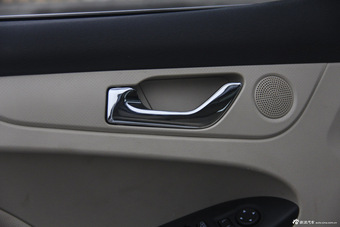 2015款艾瑞泽7 1.6L手动致享版