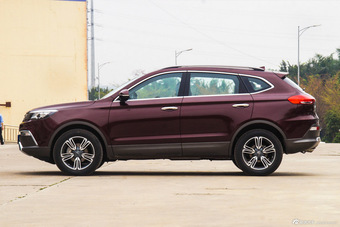 2015款猎豹CS10 2.0T手动卓越版