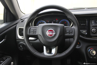 2015款菲翔1.4T自动跃享版