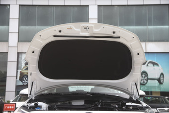 2016款起亚K5 1.6T自动LUXURY