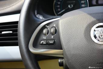 2014款捷豹XF 2.0T 风华版到店实拍