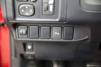 2014款雷克萨斯CT200h领先版单色