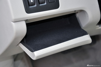 2014款奔腾B90到店实拍