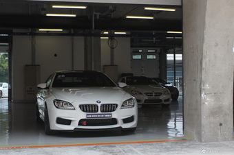 2013款宝马M6 Gran Coupe
