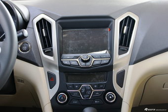 2013款 艾瑞泽7 1.6L DVVT CVT致尊版实拍