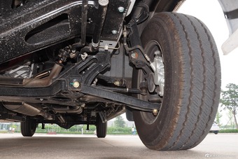 2015款图雅诺2.8T长轴商务版