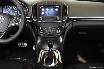 2015款君威GS纵情运动版