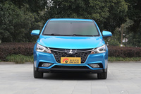 外观时尚/标配9寸大屏.实拍5万级新秀 锐3