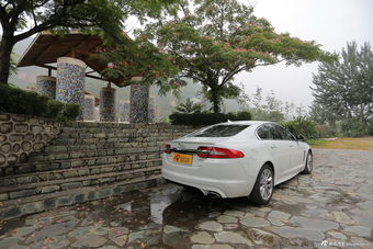 2014款捷豹XF 3.0 SC豪华版