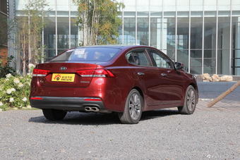 2014款东风悦达起亚K4