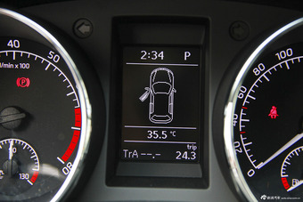 2016款Yeti 1.8TSI DSG尊行版