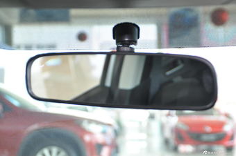 2013款马自达3星骋两厢1.6L自动精英型