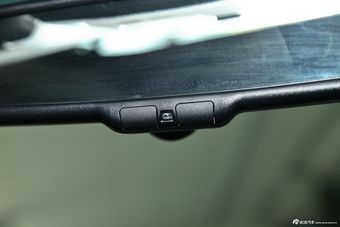 2014款绅宝D70 2.0T 自动豪华版