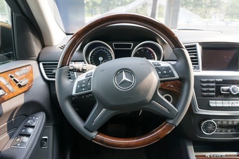 2014款奔驰ML400到店实拍