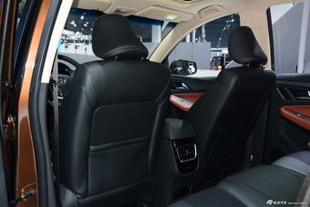 2015上海车展：宝骏560