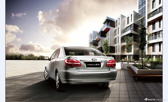 2013款花冠官方图