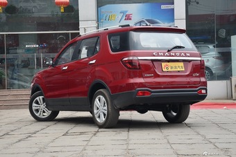 2016款长安CX70 1.6L手动豪华型