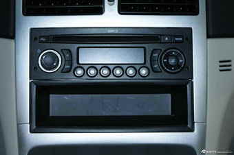 2012款标致307两厢