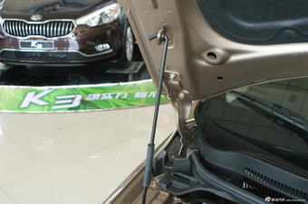 2011款东风悦达起亚K2