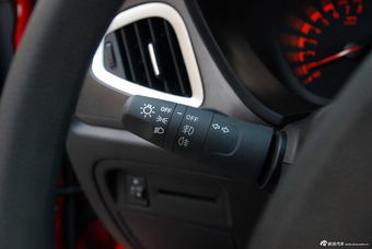 2013款传祺GA3 1.6L自动尊贵ESP版