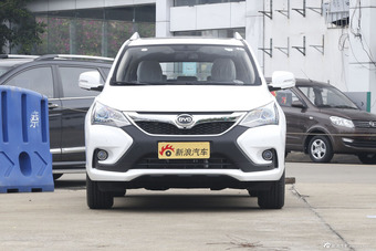 2016款比亚迪宋1.5TI手动豪华型