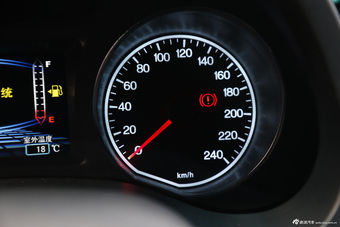 2016款速锐1.5L手动精英型