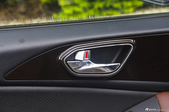 2015款V5菱致plus 1.5L手动智尊型