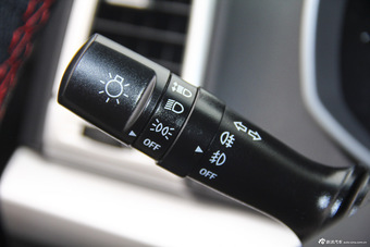 2016款瑞风S3 1.5L手动豪华智能尊享版