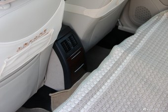 2013款明锐1.4TSI自动逸俊版DSG图片