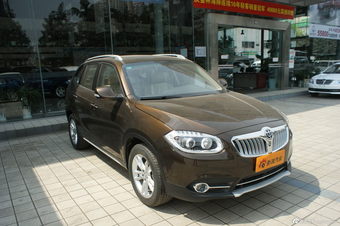 2012款中华V5 1.5T自动两驱豪华型