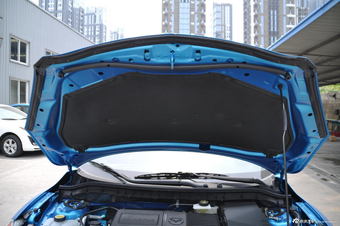 2013款马自达3星骋三厢1.6L手动精英型