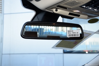 2016款捷豹XJL 3.0L自动SC四驱全景商务版