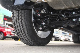 2015款瑞风S5 1.5T自动豪华型