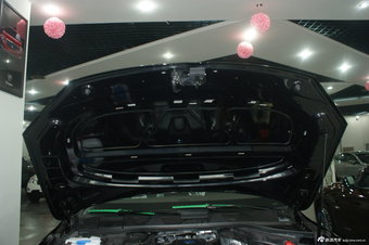 2011款大众途锐V6