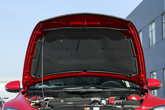 2015款睿翼2.0L自动轿跑精英型