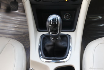 奇瑞艾瑞泽实拍图-内饰