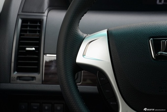 2016款大7 MPV 2.0T自动豪华型