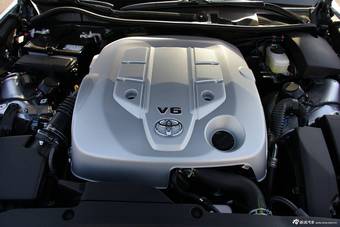 2015款皇冠2.5L自动尊享版到店实拍