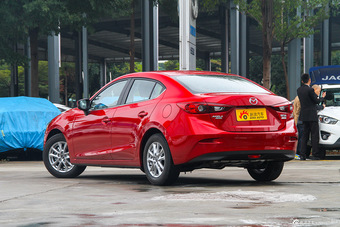 2016款马自达3昂克赛拉1.5L自动三厢豪华型