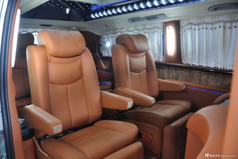 2013款中欧维达莱斯6座