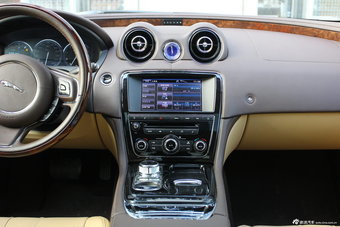 2013款捷豹XJL