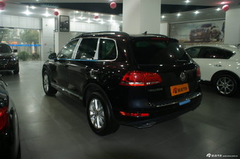 2011款大众途锐V6