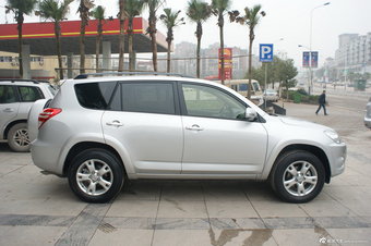 2012款RAV4