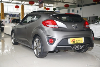 2012款现代Veloster飞思1.6T自动豪华版