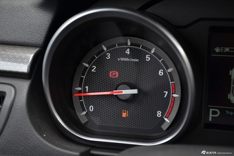 2016款奔腾B50 1.6L自动舒适型