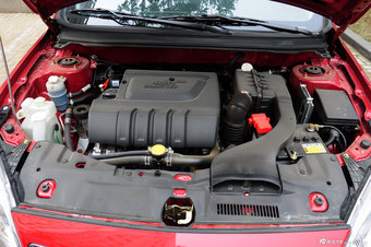 2013款东南V6菱仕高清实拍