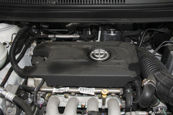 2015款中华V3 1.5T自动精英型