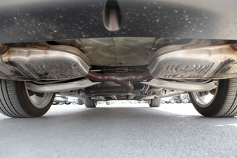 2014款君威GS 2.0T自动纵情运动版